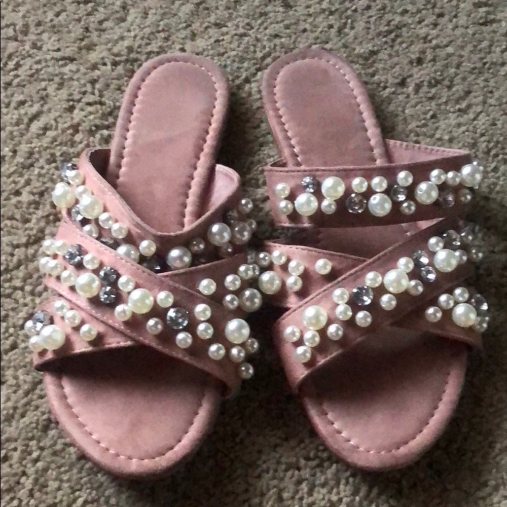 Rose Colored Pearl Sandals!!!